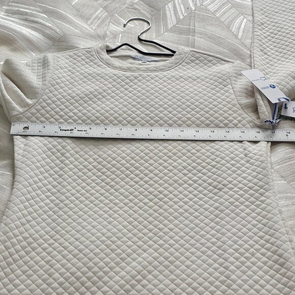 !!!NWT!!! Women's Southern Tide White Textured Dress, XS - Picture 6 of 10